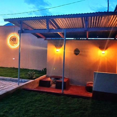 Safi House Bed & Breakfast Boma la Ngombe Dış mekan fotoğraf