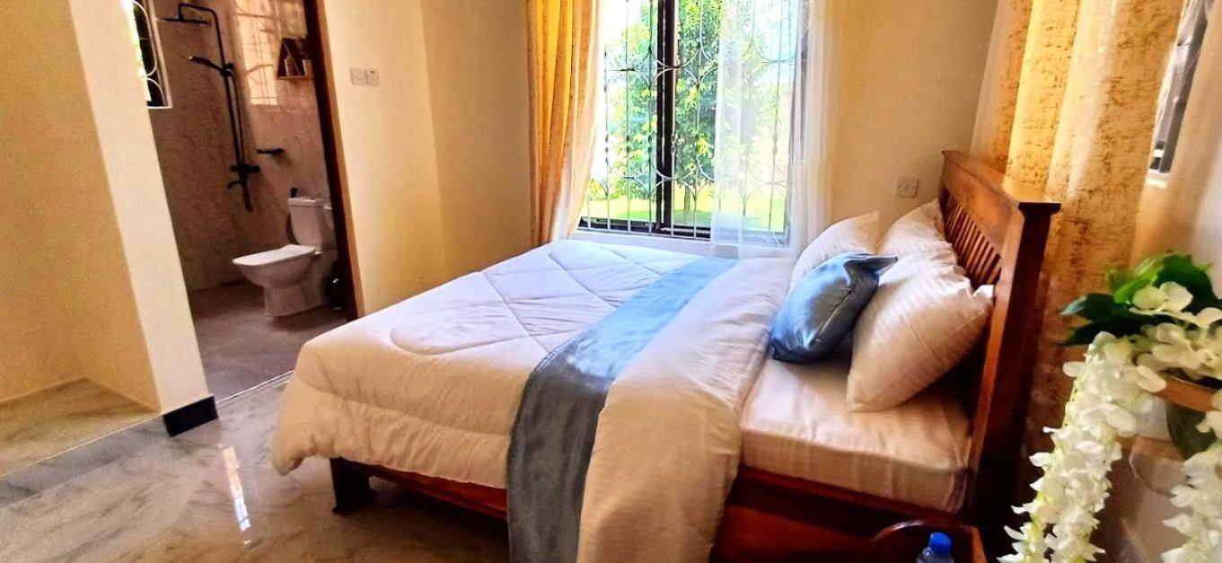 Safi House Bed & Breakfast Boma la Ngombe Dış mekan fotoğraf