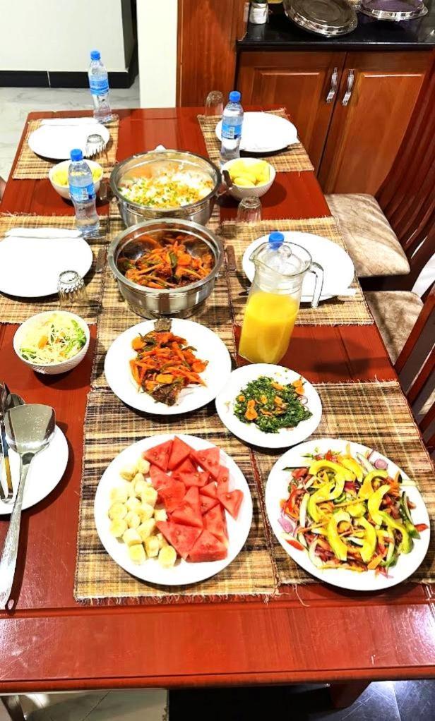 Safi House Bed & Breakfast Boma la Ngombe Dış mekan fotoğraf