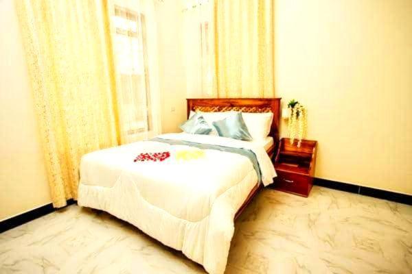 Safi House Bed & Breakfast Boma la Ngombe Dış mekan fotoğraf