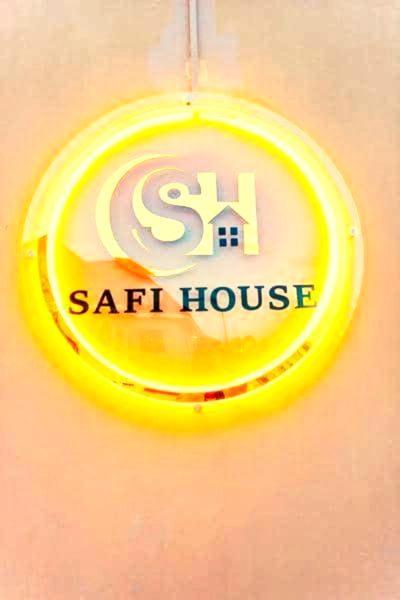 Safi House Bed & Breakfast Boma la Ngombe Dış mekan fotoğraf
