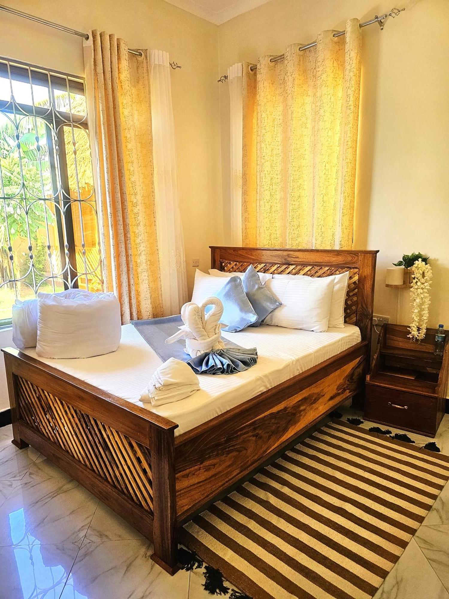 Safi House Bed & Breakfast Boma la Ngombe Dış mekan fotoğraf